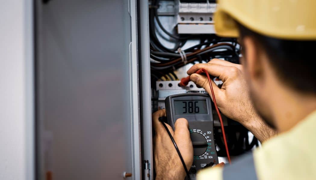 200A vs 100A Electrical Service in BC