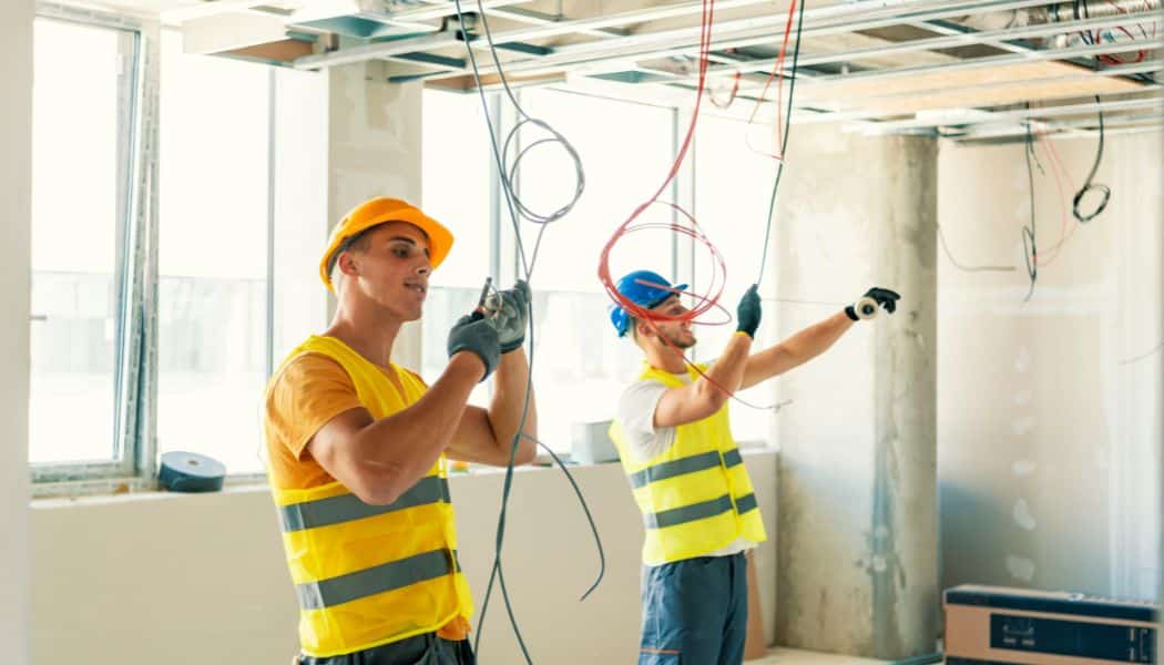 200A vs 100A Electrical Service in BC